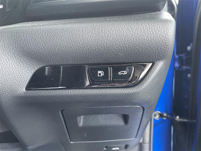 Lexus NX 9