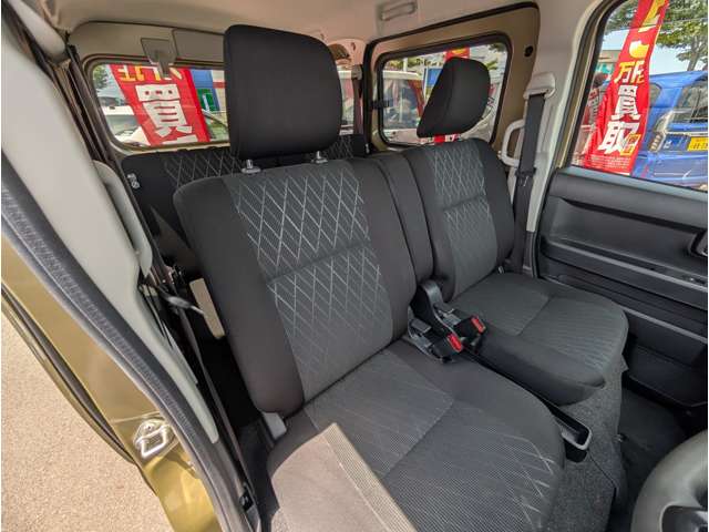 Daihatsu Atrai 10
