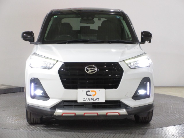 Daihatsu Rocky 6