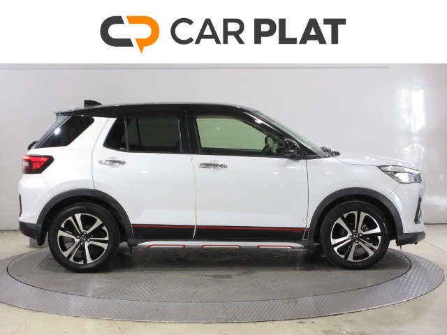 Daihatsu Rocky 7