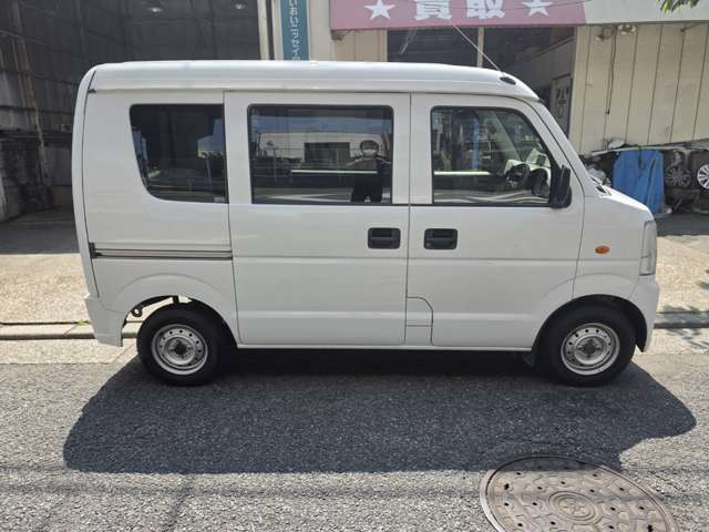 Mitsubishi Minicab Van 7