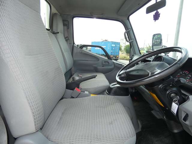 Toyota Toyoace 13