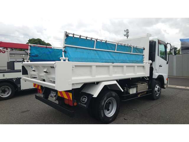 UD Trucks Condor 12