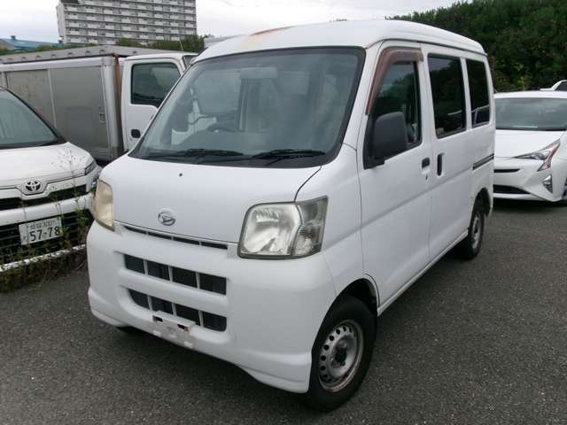 Daihatsu Hijet Cargo 3