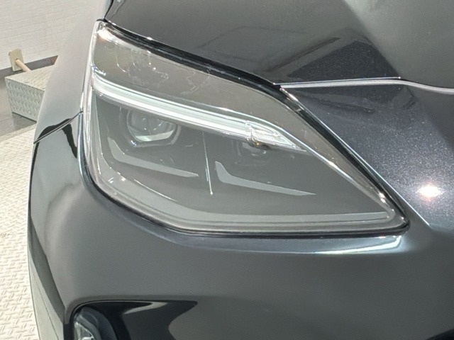 Toyota Yaris Cross 8