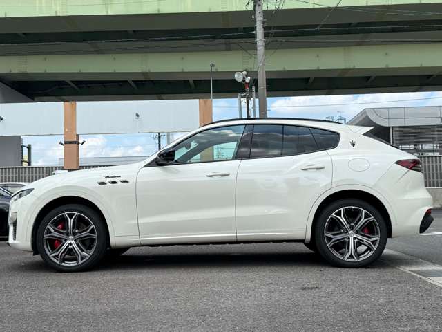 Maserati Levante 7
