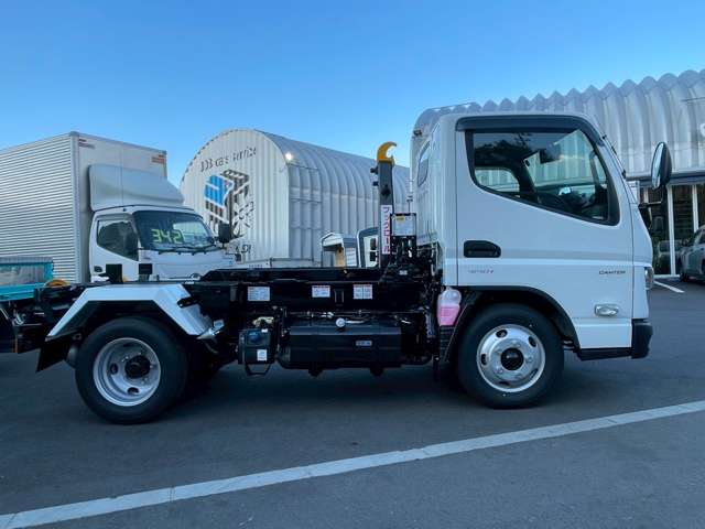 Mitsubishi Fuso Canter 6