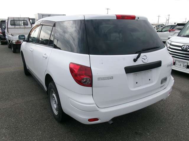 Mazda Familia Van 4