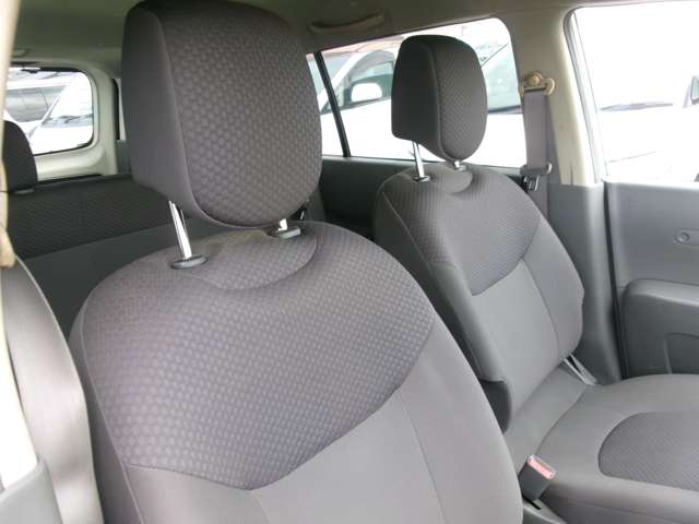 Mazda Familia Van 7