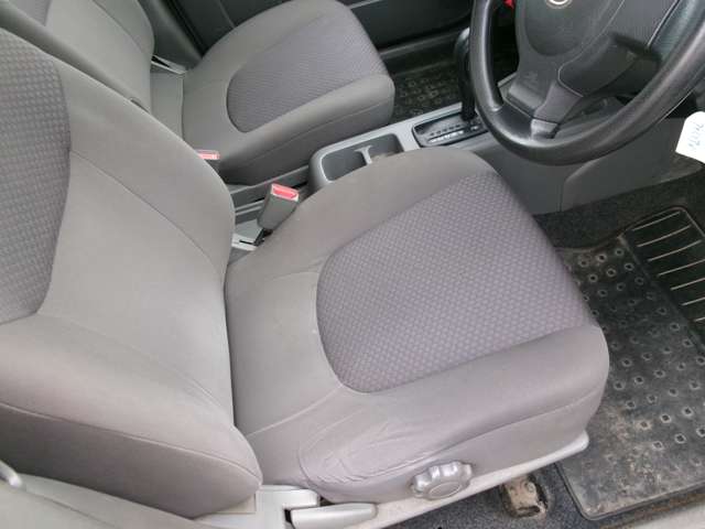 Mazda Familia Van 8