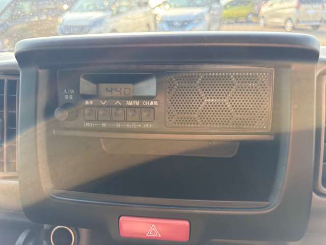 Nissan NV100 Clipper 2