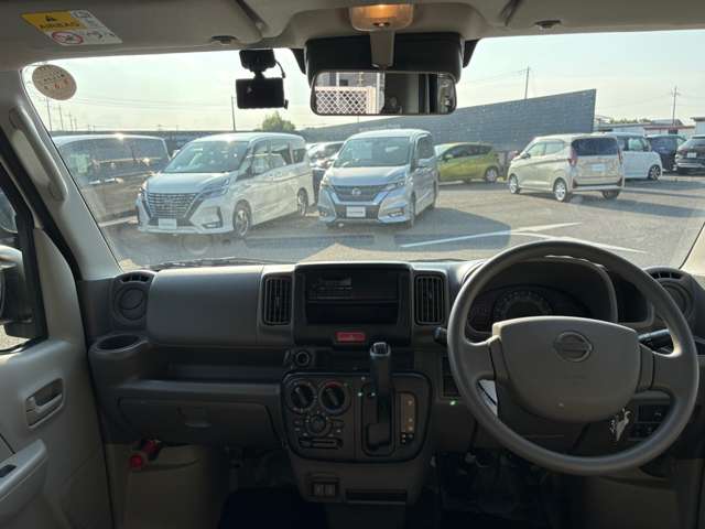 Nissan NV100 Clipper 4