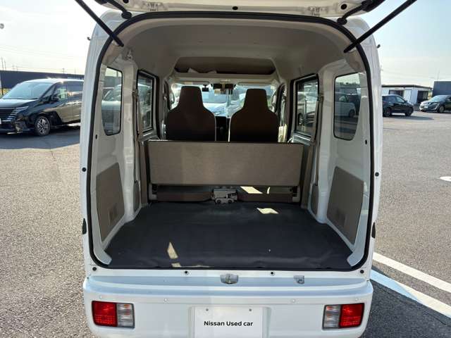Nissan NV100 Clipper 7