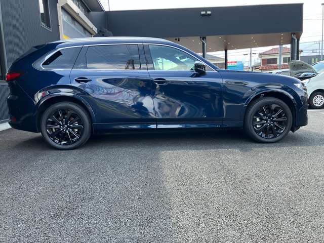 Mazda CX-80 4