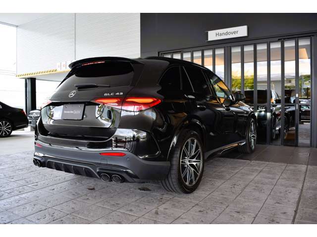 Mercedes-Benz GLC 12