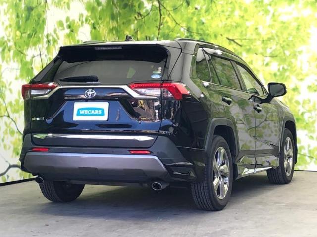 Toyota RAV4 6