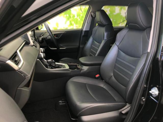 Toyota RAV4 8