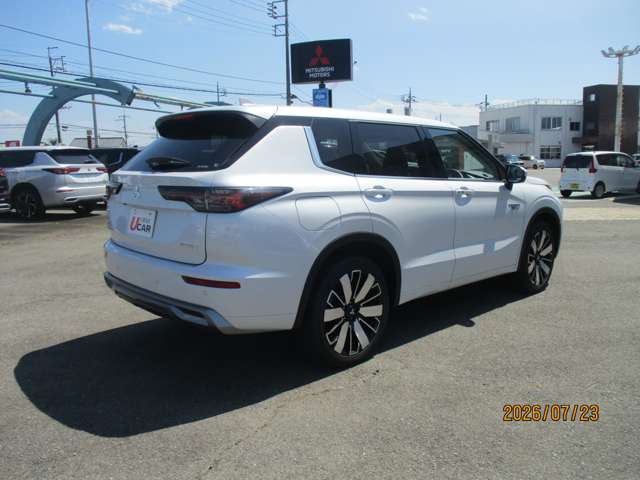 Mitsubishi Outlander 11