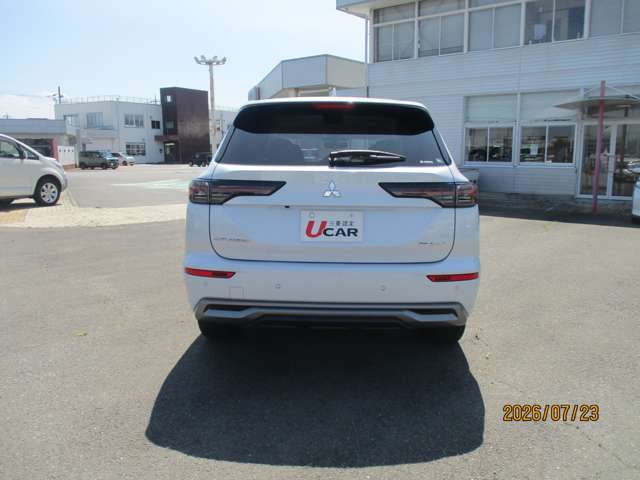 Mitsubishi Outlander 12