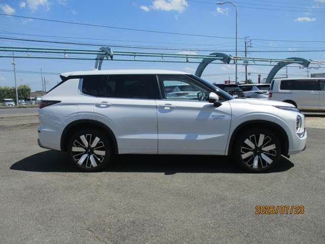 Mitsubishi Outlander 10