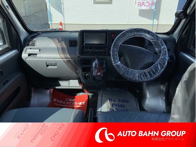 Daihatsu Hijet Deck Van 2
