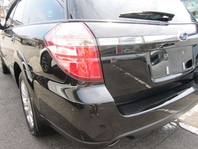 Subaru Legacy Outback 12