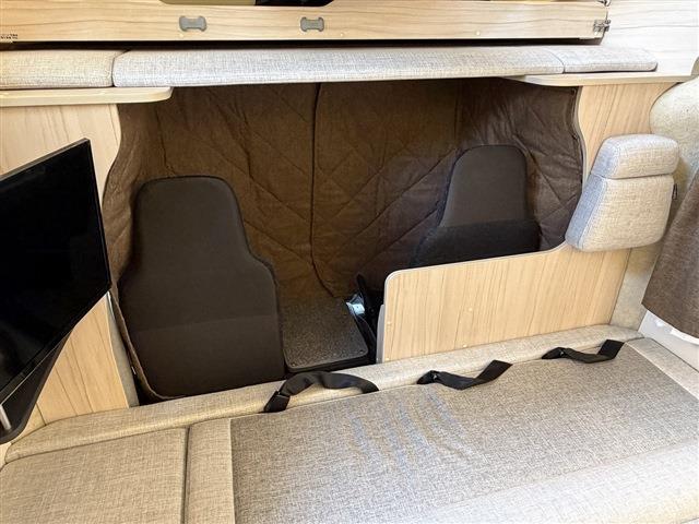 Toyota Camroad 7