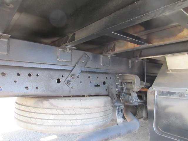 Mitsubishi Fuso Canter 11
