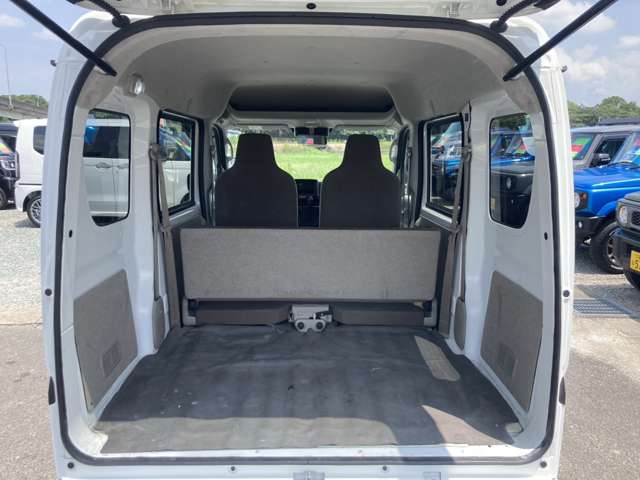 Nissan NV100 Clipper 9