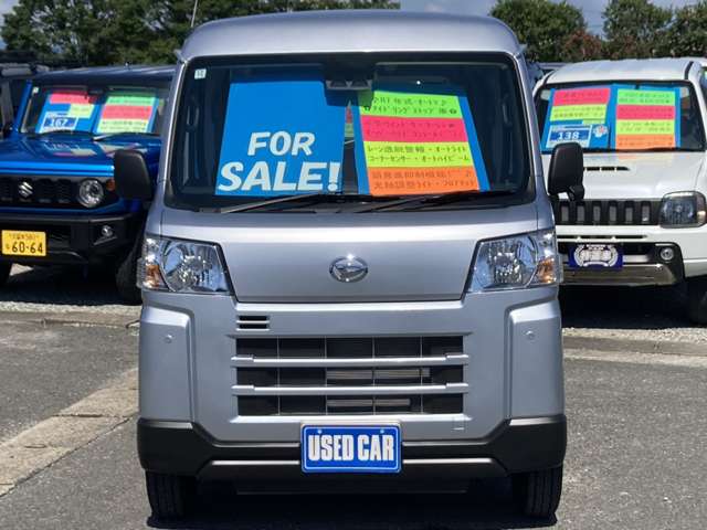 Daihatsu Hijet Cargo 4