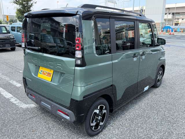 Mitsubishi Delica Mini 9