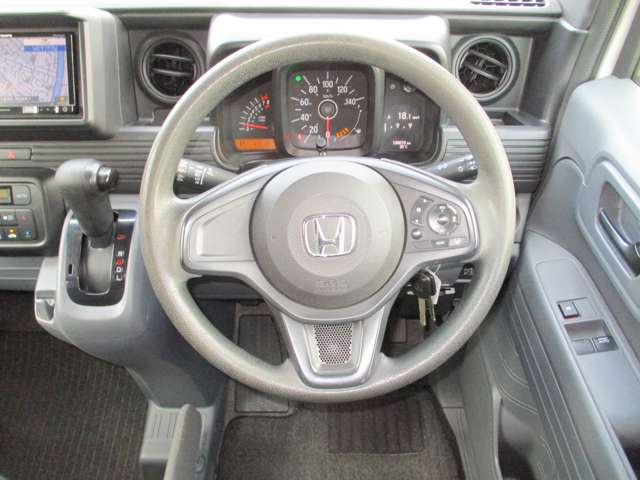 Honda N-VAN 11
