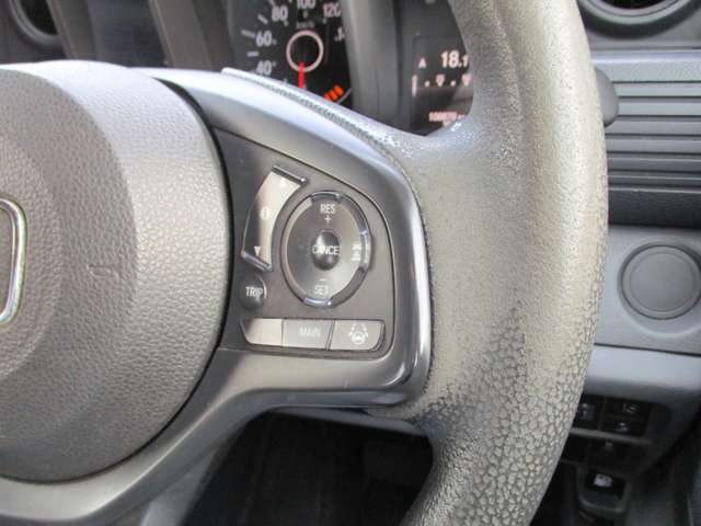 Honda N-VAN 12