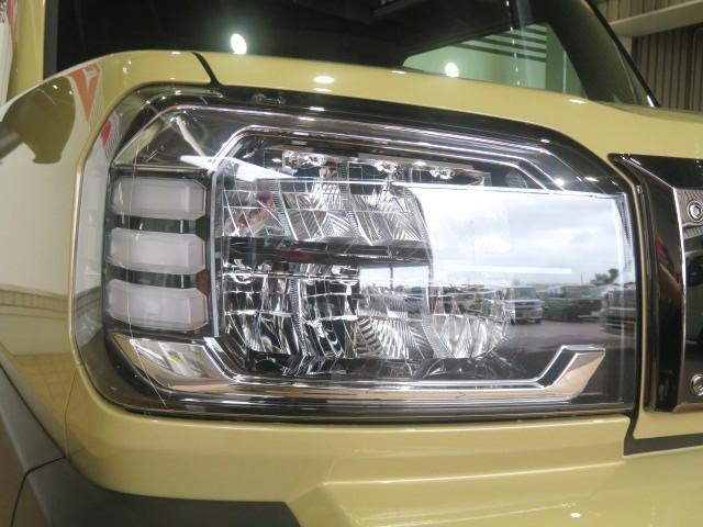 Daihatsu Taft 8