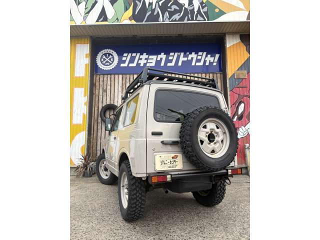 Suzuki Jimny 3