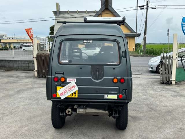 Suzuki Jimny 6