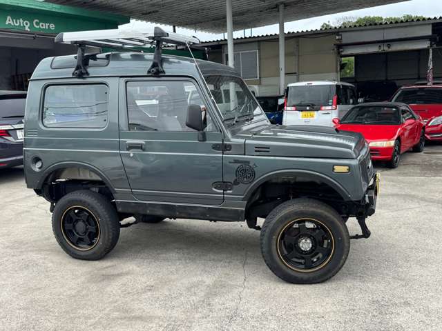 Suzuki Jimny 9