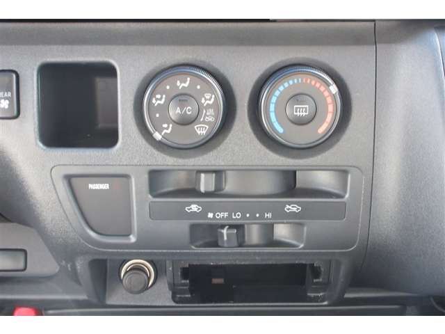 Toyota Hiace 11