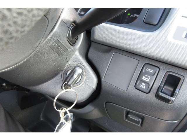 Toyota Hiace 9