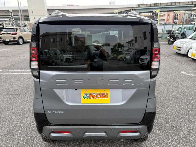 Mitsubishi Delica Mini 9
