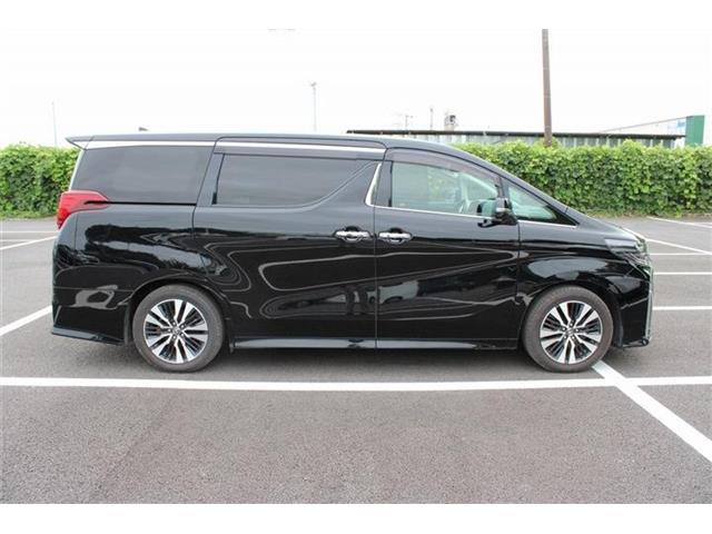 Toyota Alphard 10