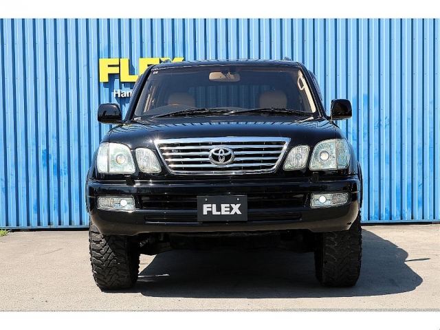 Toyota Land Cruiser Cygnus 8