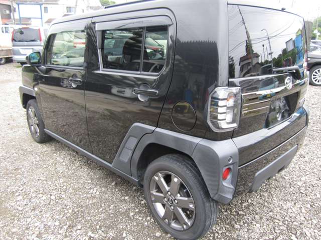Daihatsu Taft 4