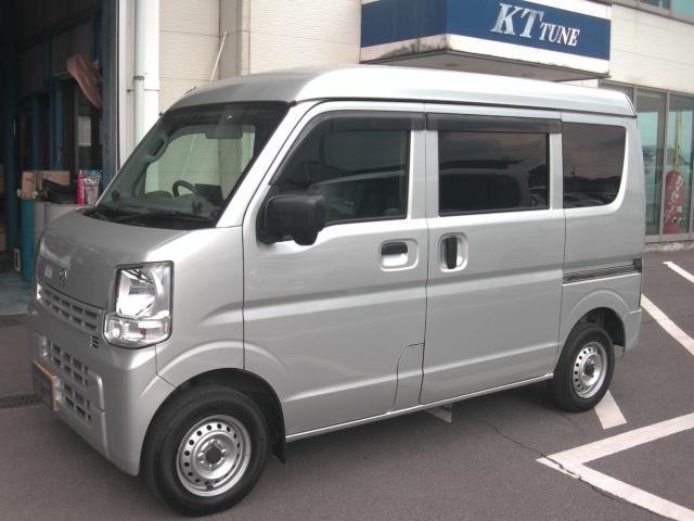 Nissan NV100 Clipper 4