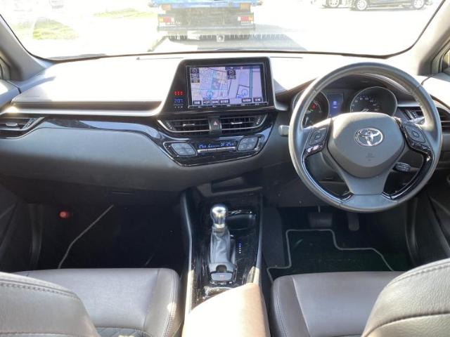 Toyota C-HR 4