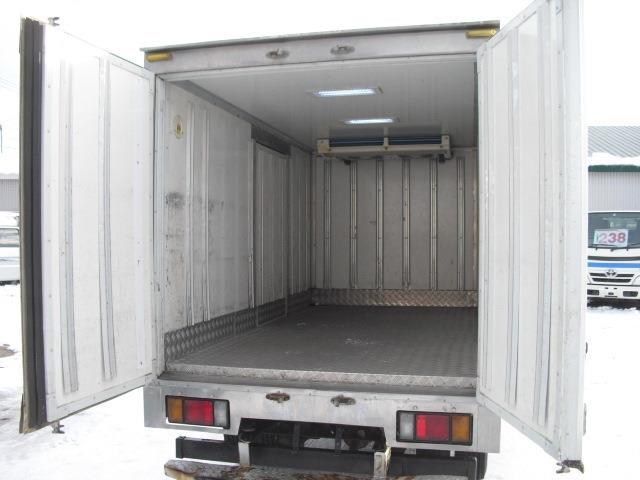 Isuzu Elf 9