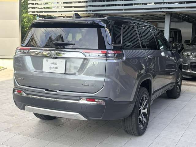 Jeep Commander 11