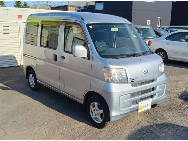 Daihatsu Hijet Cargo 5
