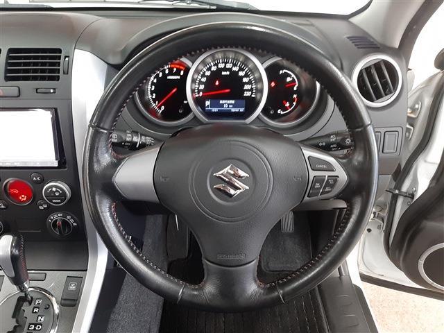 Suzuki Escudo 10