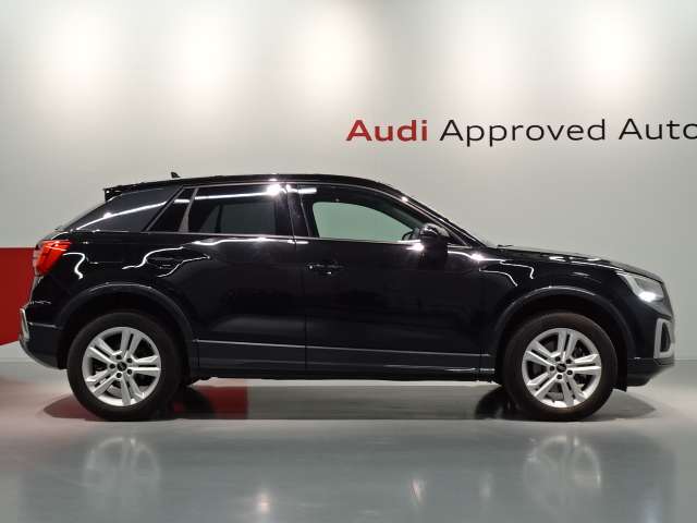 Audi Q2 3
